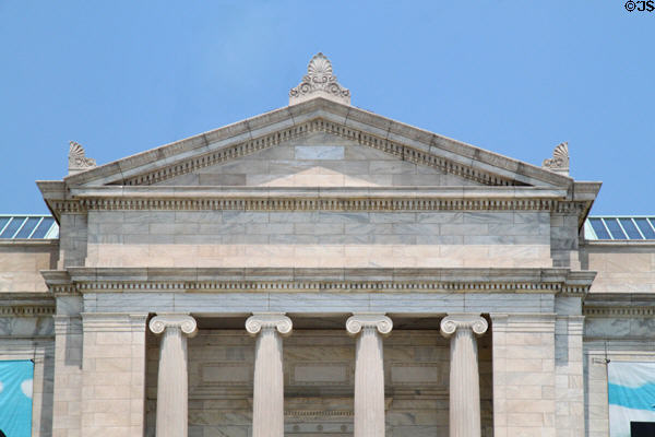 Cleveland Museum of Art (1916). Cleveland, OH. Style: Neoclassical. Architect: Hubbell & Benes.