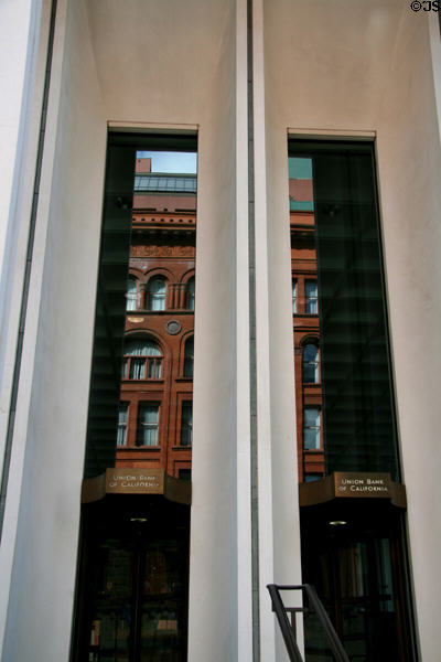 Union Bank of California Tower reflects Vintage Plaza. Portland, OR.