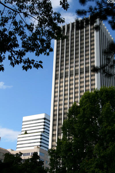 Pacwest Center & Wells Fargo Center. Portland, OR.
