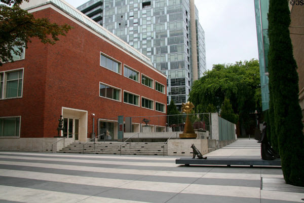 Portland Art Museum (1932, 1969 & 2000) (1219 SW Park Ave.). Portland, OR. Architect: Pietro Belluschi of A. E. Doyle & Assoc..