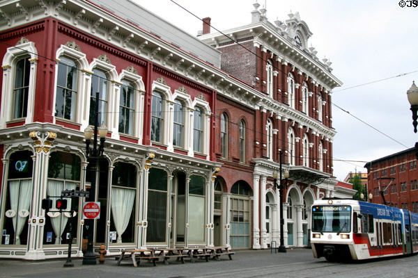 Poppleton Building & New Market Theater at Ankeny Square. Portland, OR.