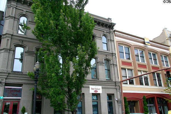 Waldo Block (1885) (439 & 421 SW 2nd Ave.). Portland, OR. Style: Victorian Italianate. On National Register.