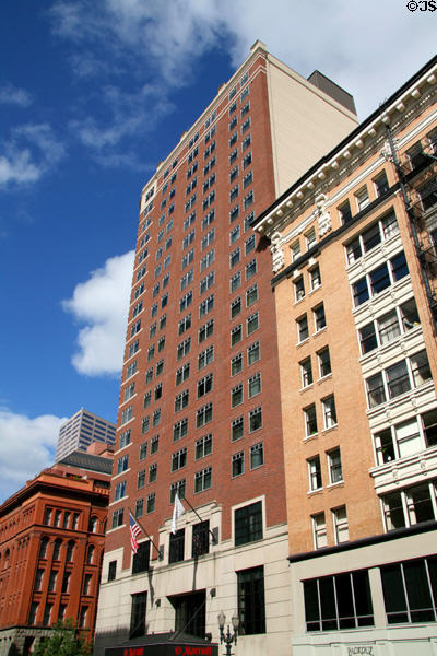 Portland Marriott City Center (1999) (20 floors) (520 SW Broadway) & (522-540 SW Broadway). Portland, OR. Architect: Portman Fruchtman Vinson Sunderland Architects + Wasserberger Benson.