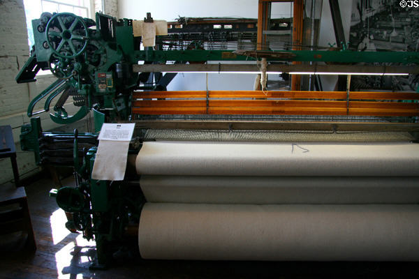 Crompton & Knowles Loom Works fabric loom at Thomas Kay Woolen Mill. Salem, OR.