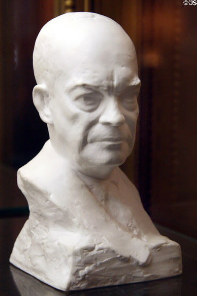 Bust of Dwight David Eisenhower in Eisenhower National Historic Site. Gettysburg, PA.