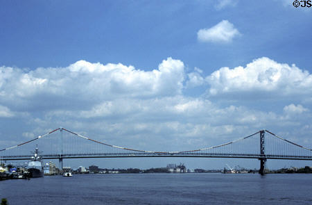 Ben Franklin Bridge. Philadelphia, PA.