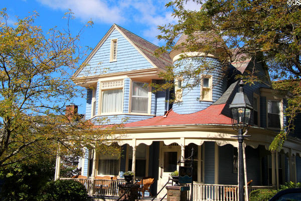 Queen Anne style Blue Jewel (60 Pelham St.). Newport, RI.