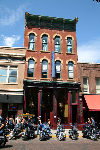 Romanesque revival Bodega Saloon (1880) (664 Main St.) with cast iron front. Deadwood, SD.