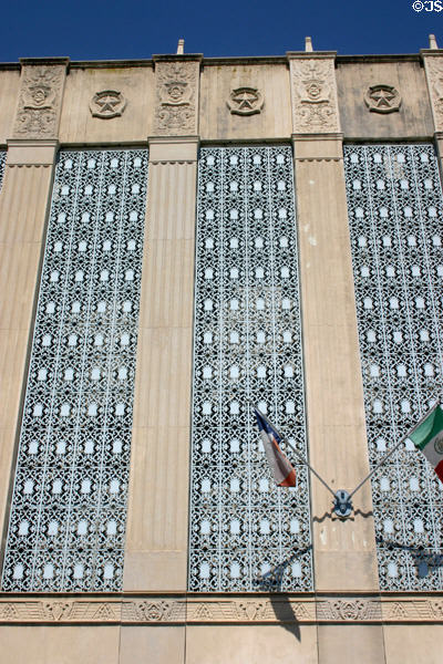 Dillard's (formerly Joske's) Department Store at Alamo Plaza & Commerce. San Antonio, TX. Architect: Alfred Giles & Guindon + J.C. Dielmann.