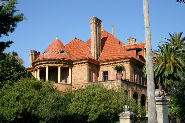 Open Gates roofline. Galveston, TX.