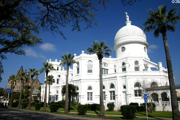 Sacred Heart Church & Bishop's Palace. Galveston, TX.