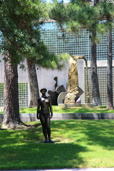Sculptures at Lillie & Hugh Roy Cullen Sculpture Garden of Museum of Fine Arts, Houston & City of Houston. Houston, TX.