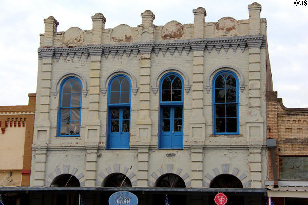 H.M. Ehrenwerth block (1873) (1120 Milam St.). Columbus, TX. Style: Italianate.