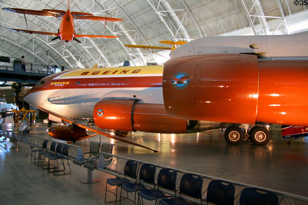 Boeing 367-80 