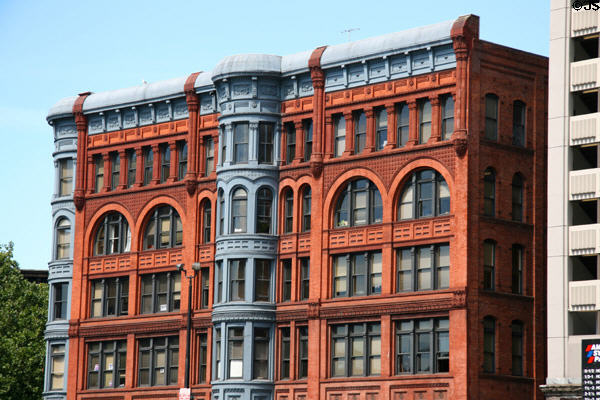 Pioneer Building from ground level. Seattle, WA.