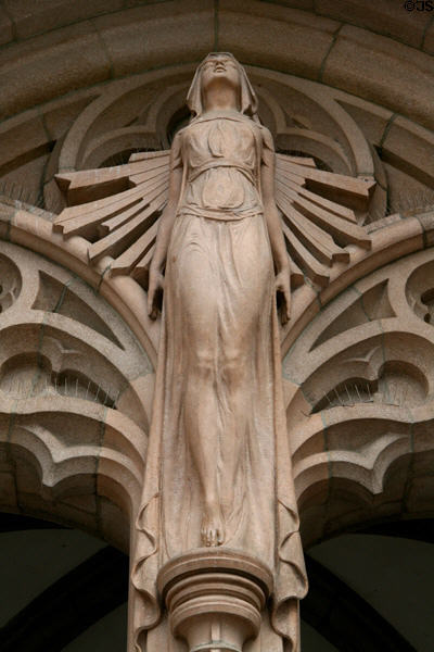Statue of Thought over entrance of Suzzallo Library. Seattle, WA.