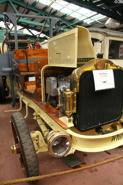 White 5 ton dump truck (1912) at LeMay Museum. Tacoma, WA.