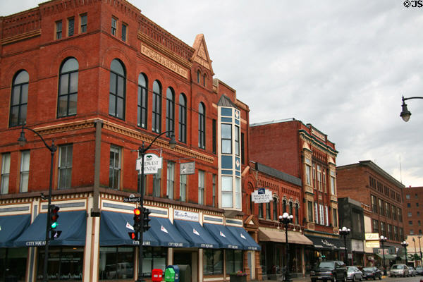 Heritage streetscape along Main. La Crosse, WI.