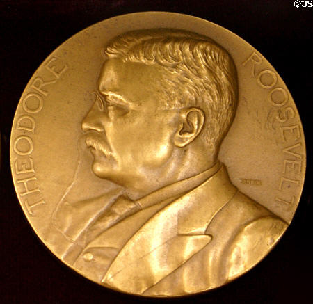 26: Theodore Roosevelt (1901-1909) lived (1858-1919). XP.