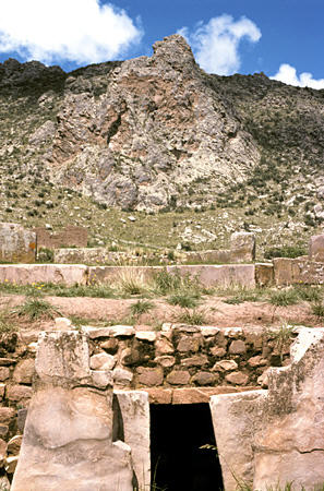 Niche in square religious structure, Pucara. Peru.