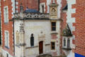 Small gothic chapel of sculpted tufa stone tucked into corner of Château de Clos Lucé. Amboise, France.