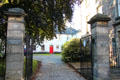 Entrance gate to Canongate Manse on Reid's Court. Edinburgh, Scotland.