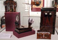 Stereoviewers at Smithsonian Castle. Washington, DC.